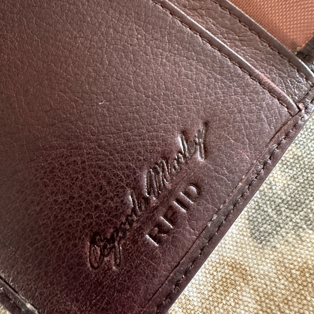 Vintage Osgoode Marley RFID Tri-fold Checkbook Wallet - Picture 3 of 8